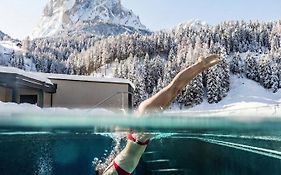 Hotel Touring Dolomites
